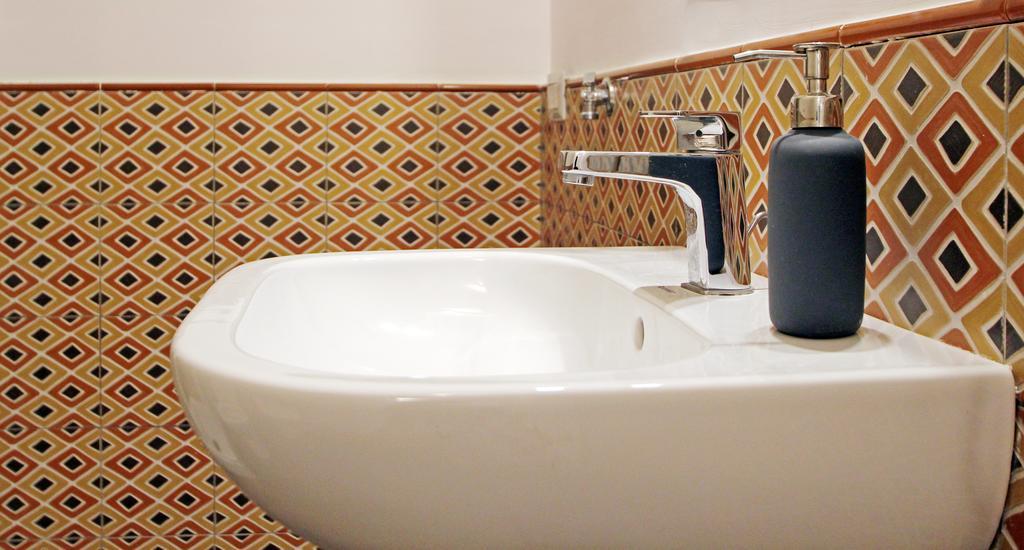 Casa Dante - Historic Apartment In The Perfect Naples Location מראה חיצוני תמונה