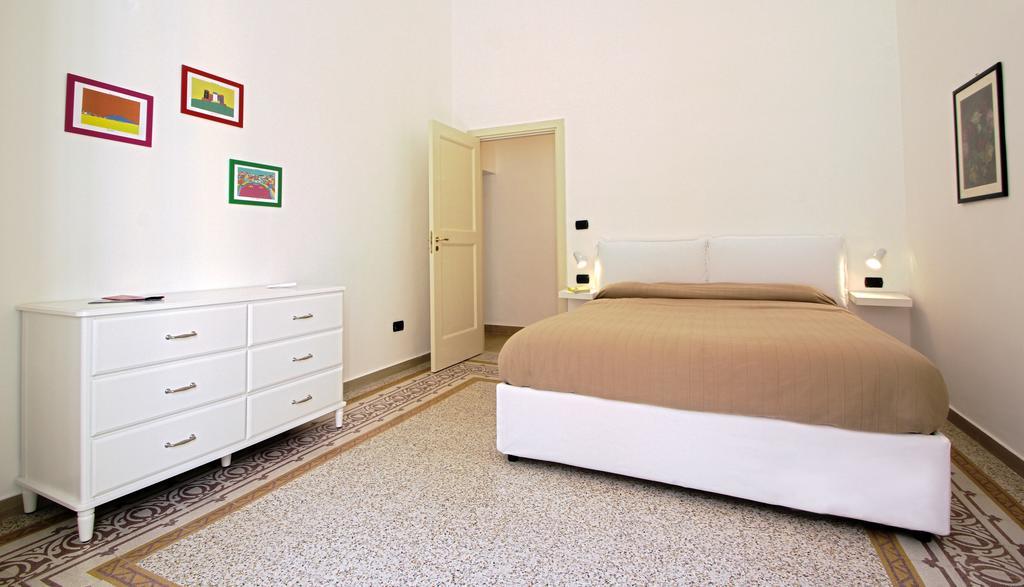Casa Dante - Historic Apartment In The Perfect Naples Location מראה חיצוני תמונה